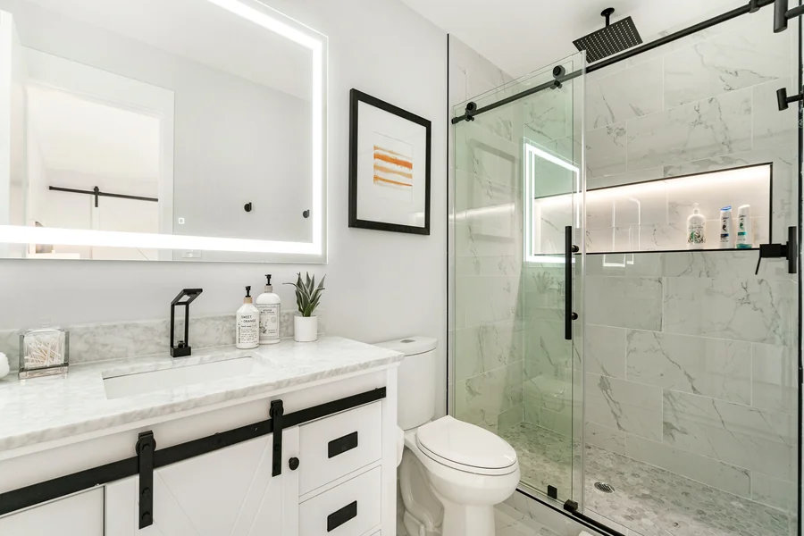 Winter Bathroom Remodel Costs in Kent, WA: What to Expect